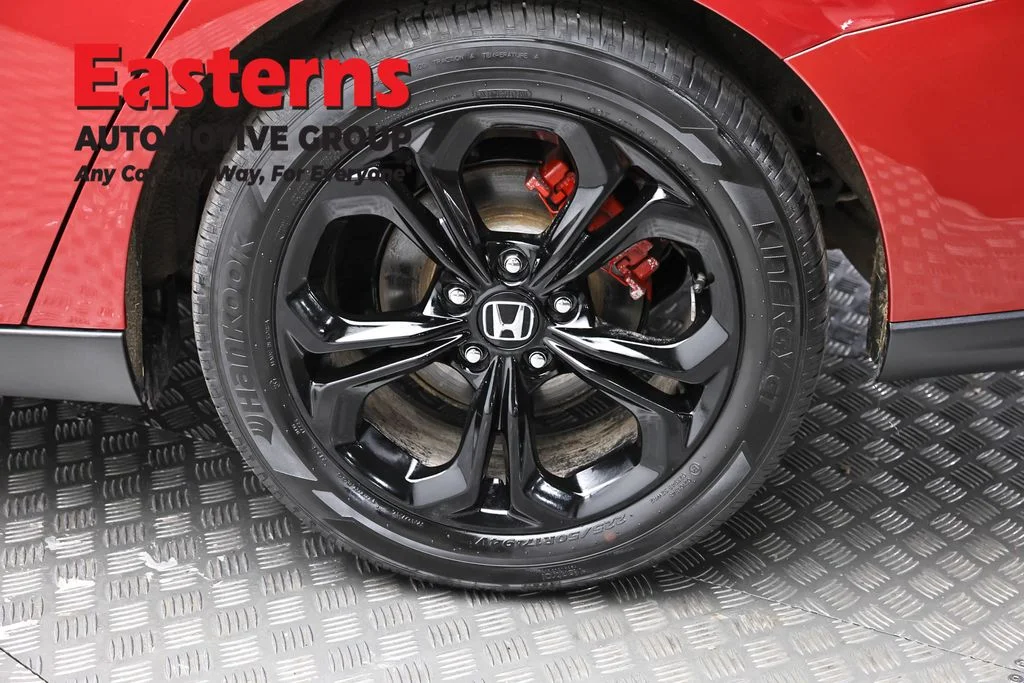 Used 2025 Red Honda SE image 8