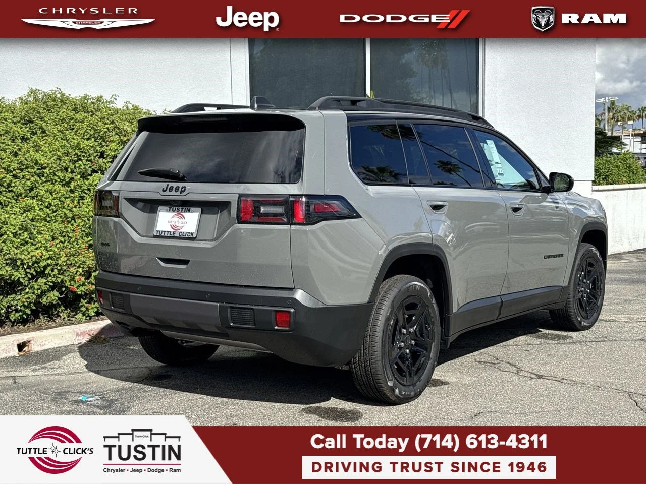 New 2027 Sting-Gray Clearcoat Jeep Limited Altitude image 10