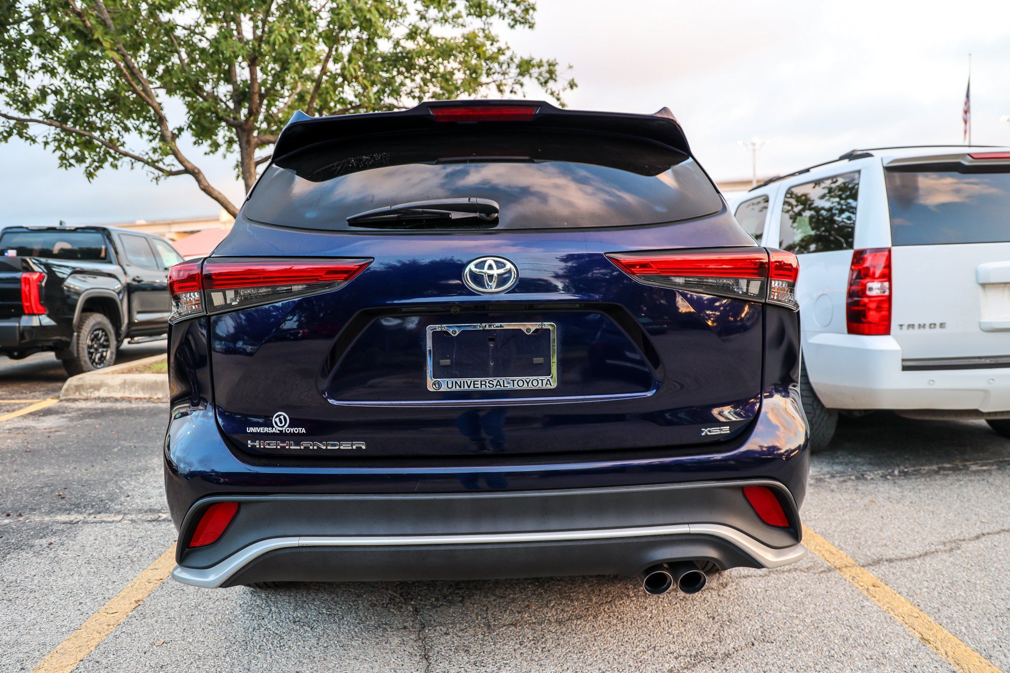 Used 2022 Blue Toyota XSE image 7