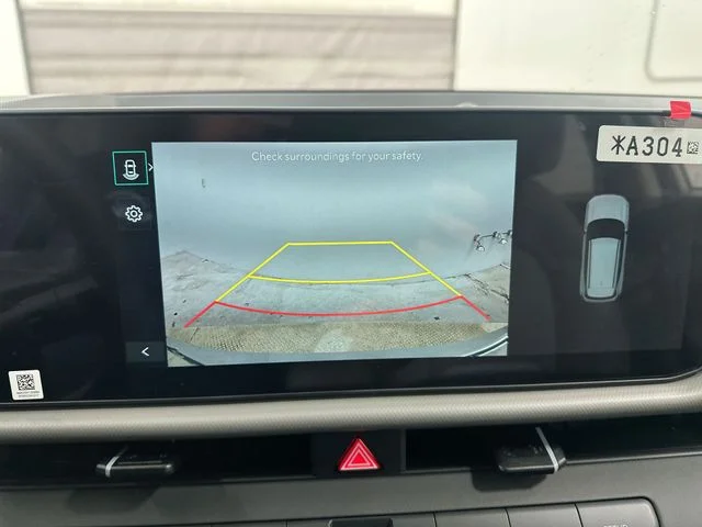 New 2027 Ivory Silver Kia S image 23