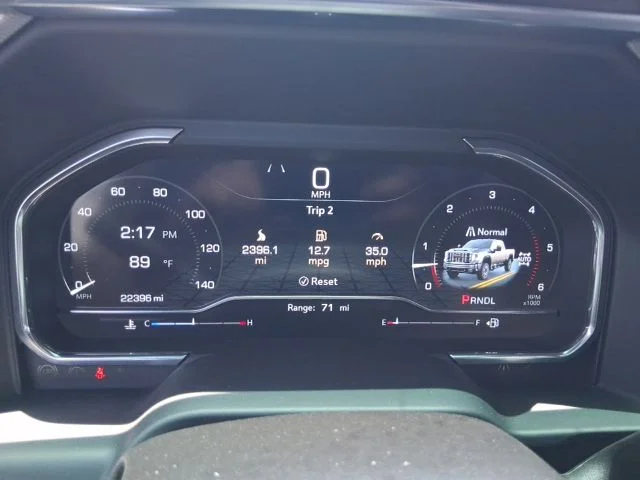 Used 2024 Silver GMC Denali image 7
