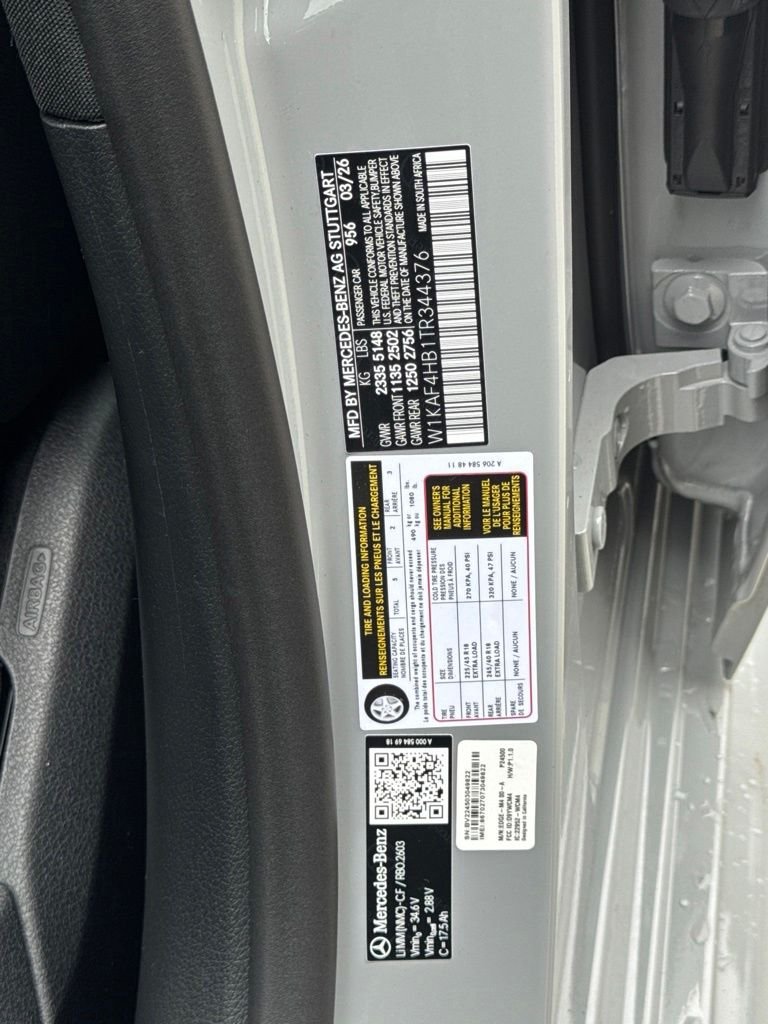 New 2026 MANUFAKTUR Alpine Grey Mercedes-Benz C 300 image 27