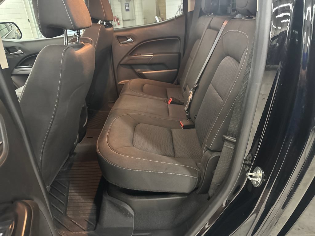 Certified Used 2019 BLACK Chevrolet 4WD LT image 23