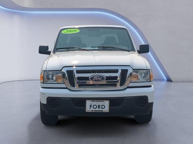 Used 2009 White Ford  image 9
