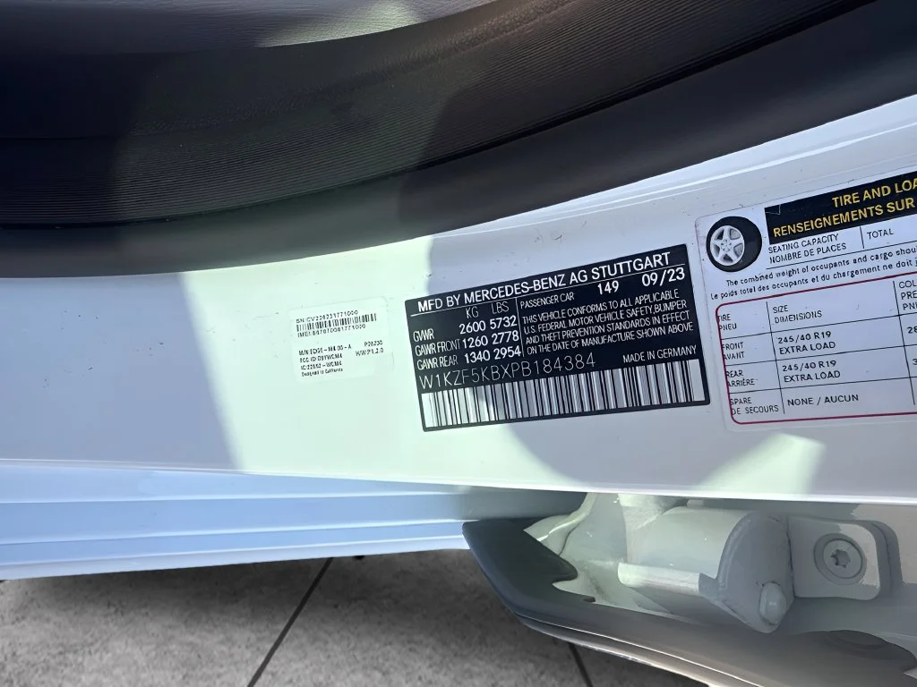 Used 2023  Mercedes-Benz E 450 image 32