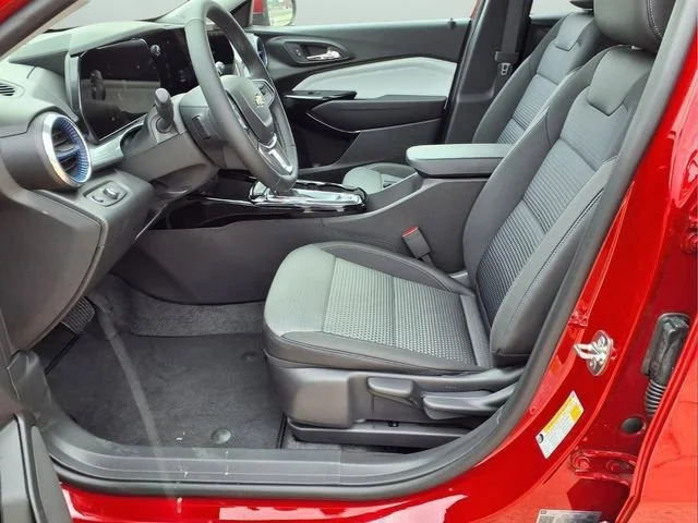 2026 Chevrolet Trax LT - Photo 26