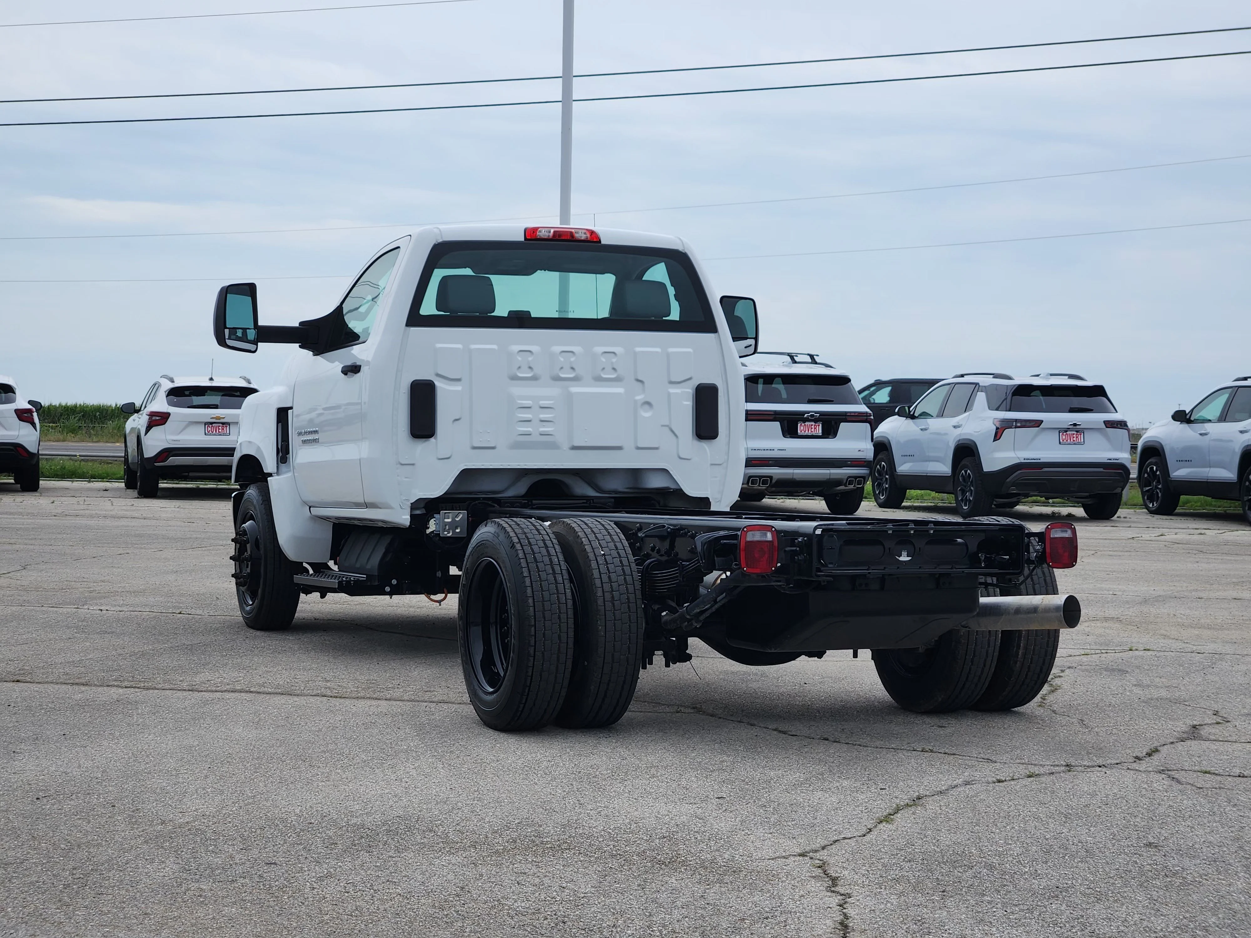 Used 2024 Summit White Chevrolet Work Truck Reg Cab Work Truck image 5