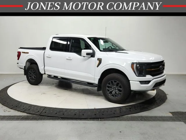 Used 2023 White Ford Tremor image 1