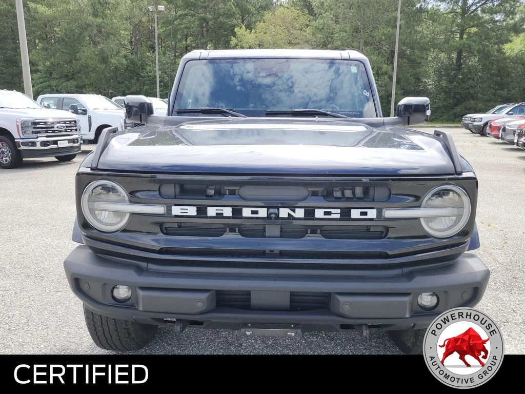 Used 2021 Blue Ford Outer Banks image 9