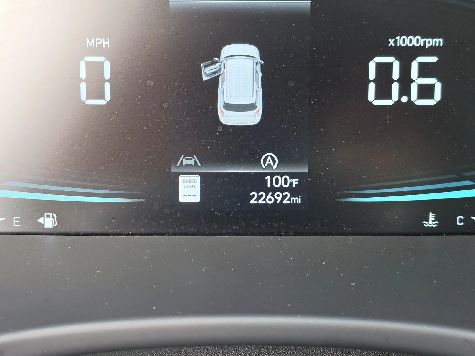 Used 2025 Silver Hyundai SEL image 36