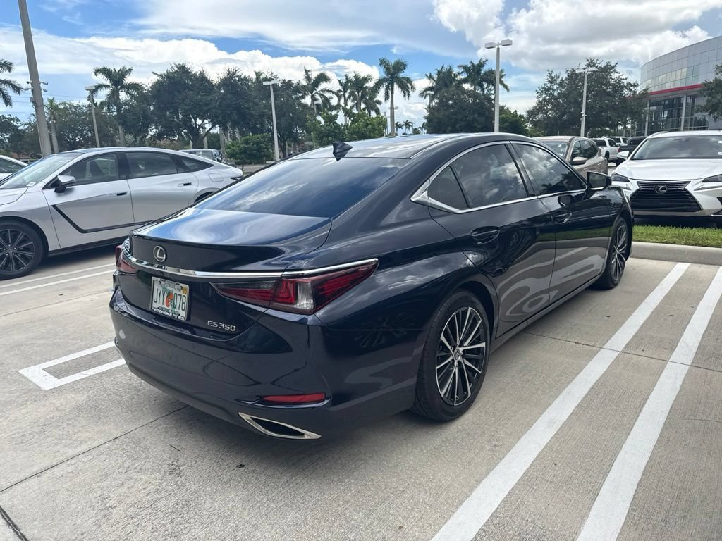 Used 2024 Mica Lexus ES 350 image 6