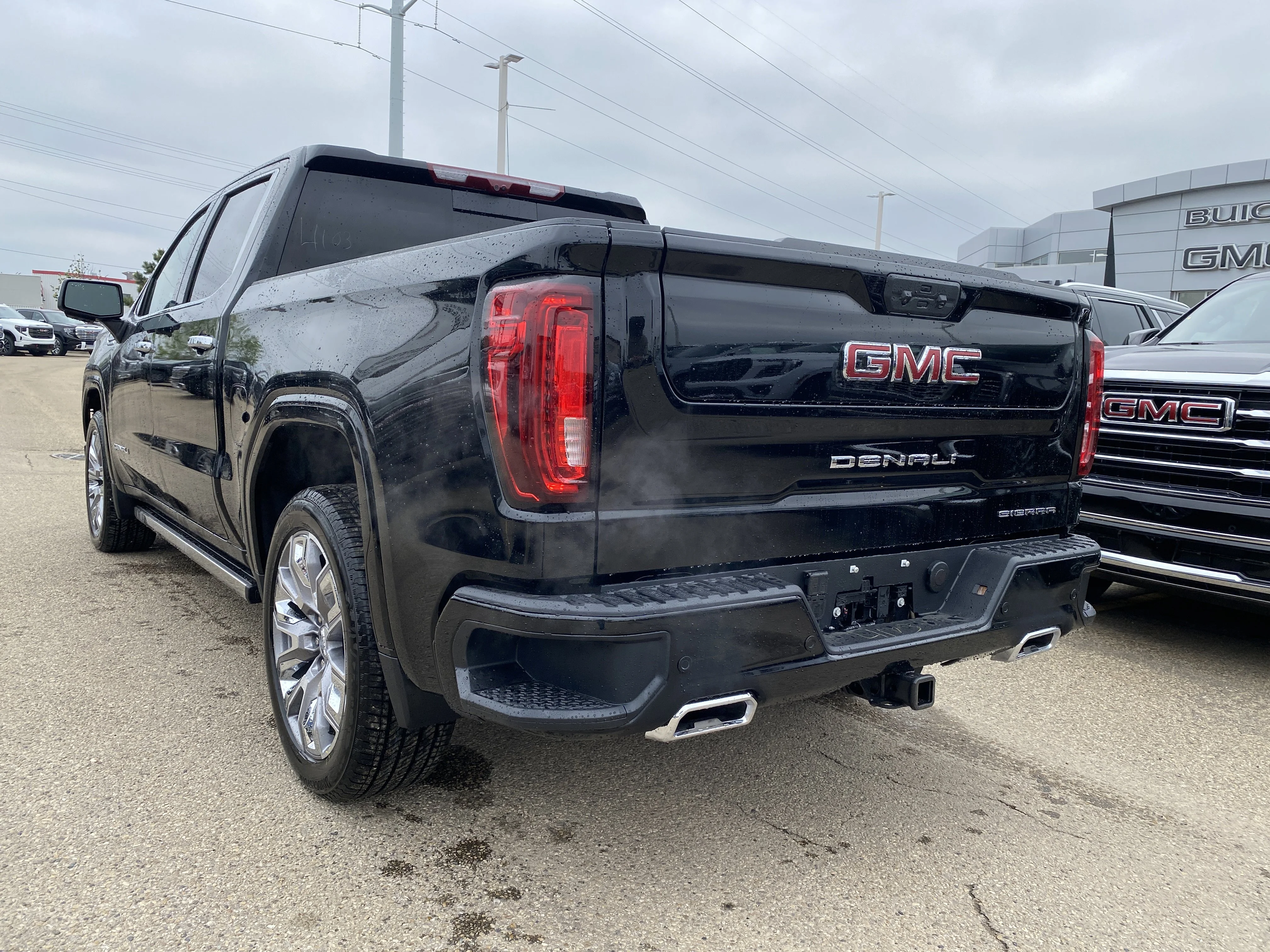 New 2026 ONYX BLACK GMC Denali image 4