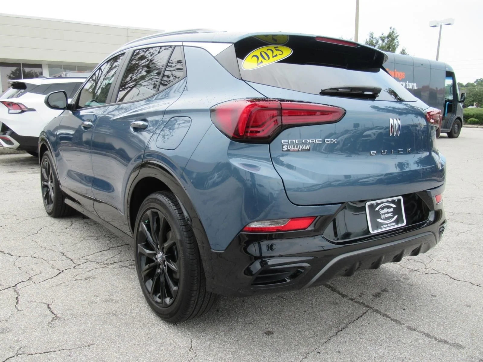 Used 2025 Blue Buick Sport Touring image 5