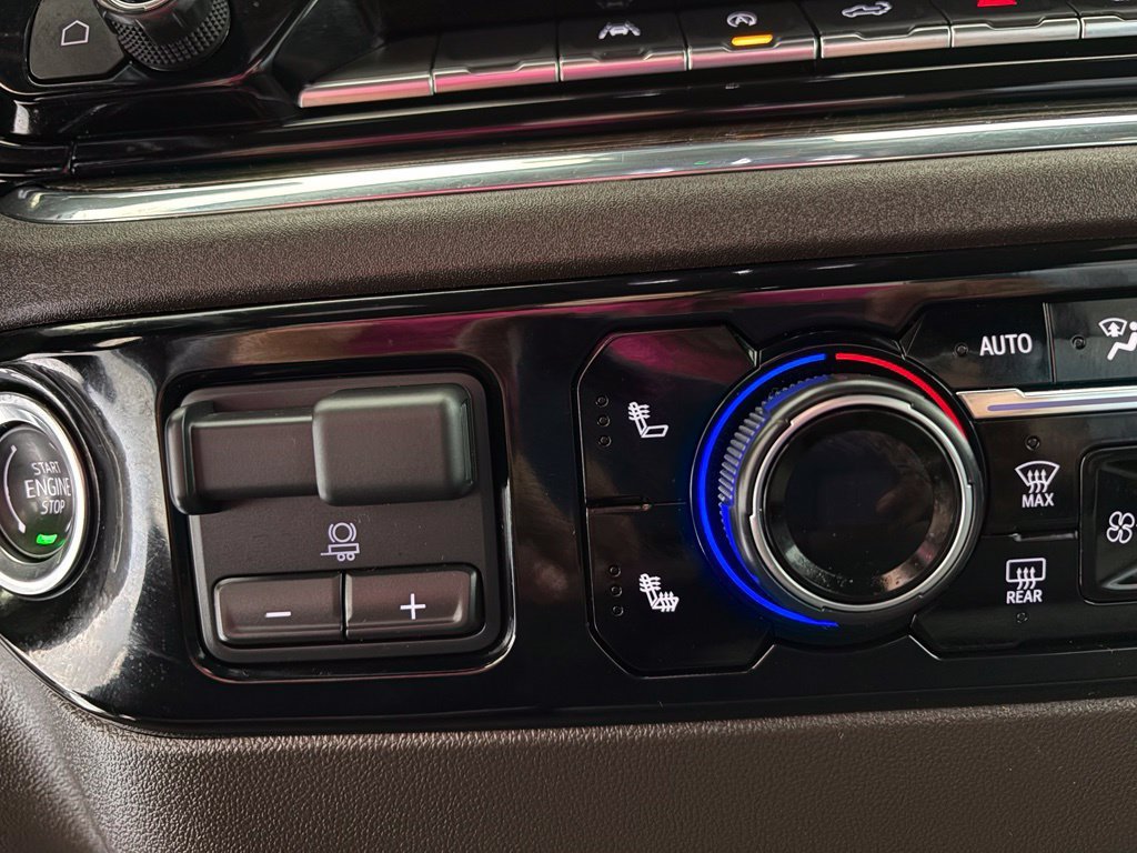 2025 Chevrolet Silverado 1500 LT - Photo 12