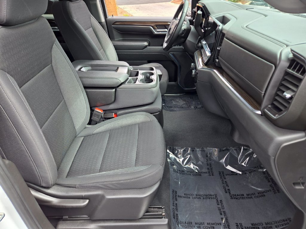 2023 Chevrolet Silverado 1500 LT - Photo 15