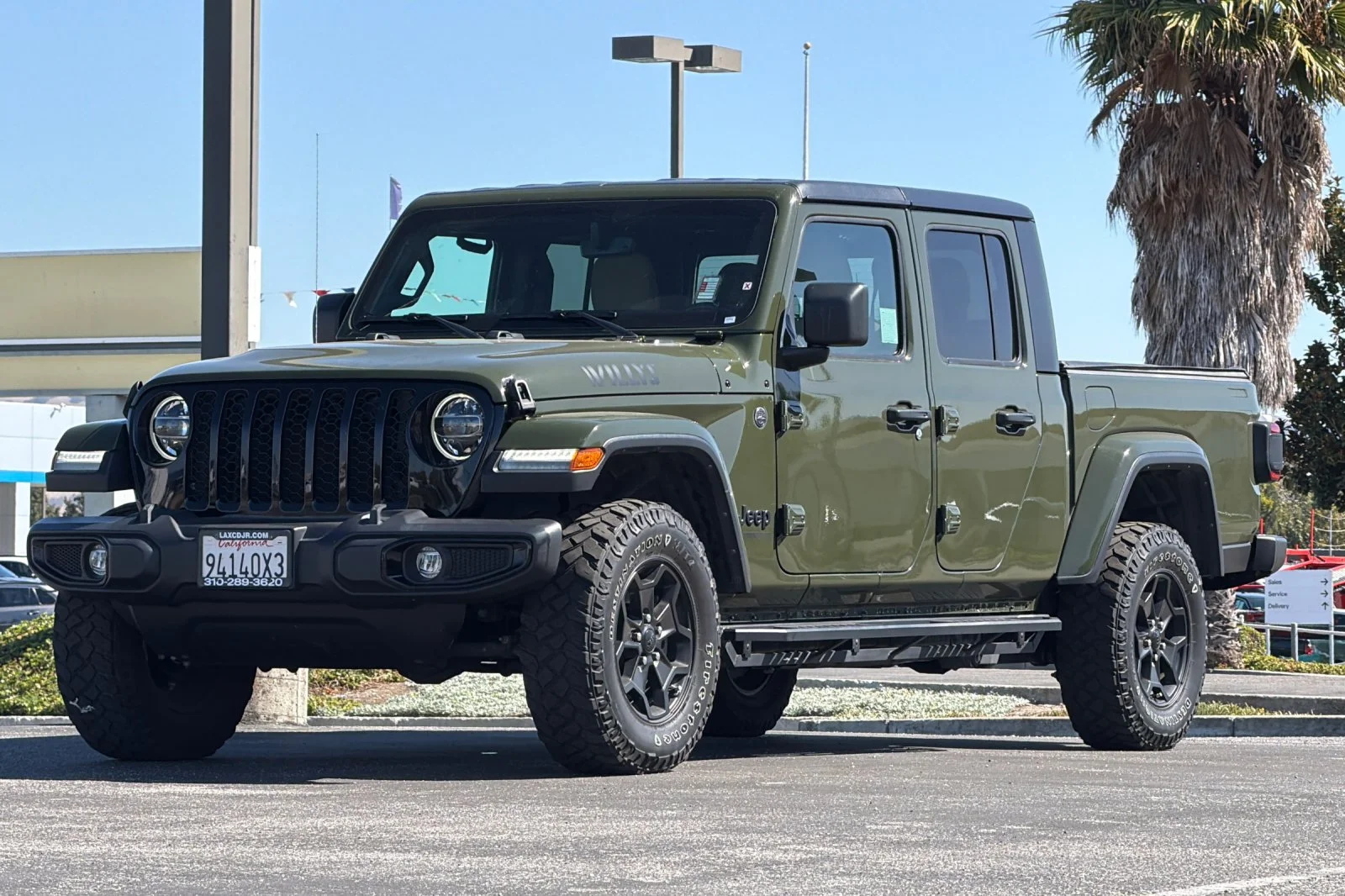 Used 2022 Green Jeep Willys image 9