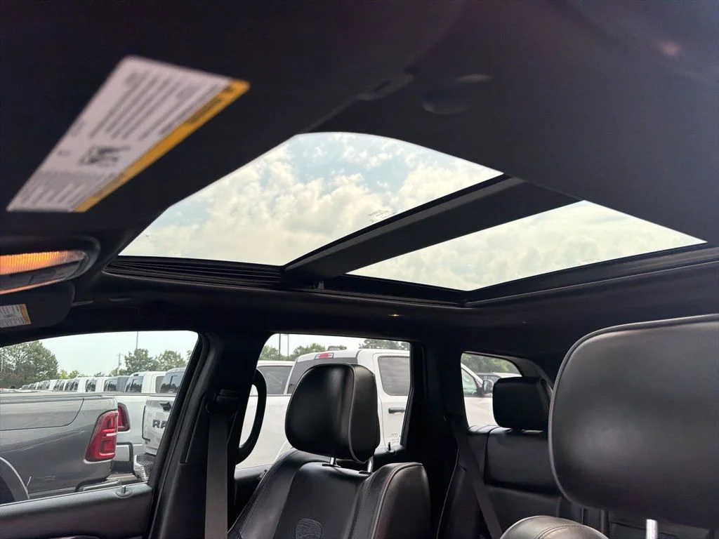 Used 2020 Black Jeep Overland image 50