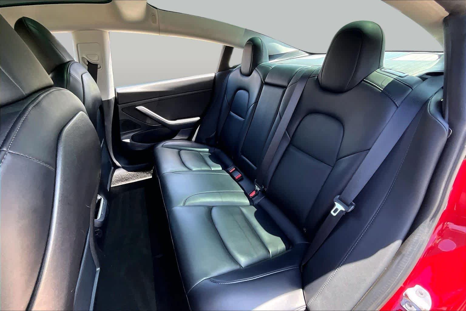 Used 2020 Red Multi-Coat Tesla Standard Range Plus image 17