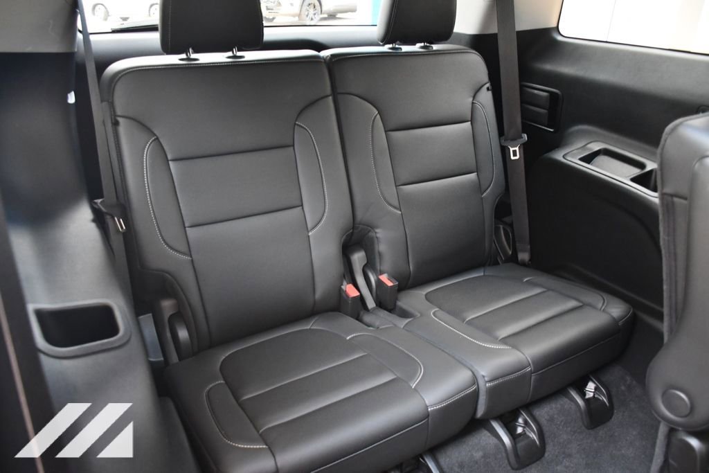 2023 GMC Acadia SLT - Photo 29