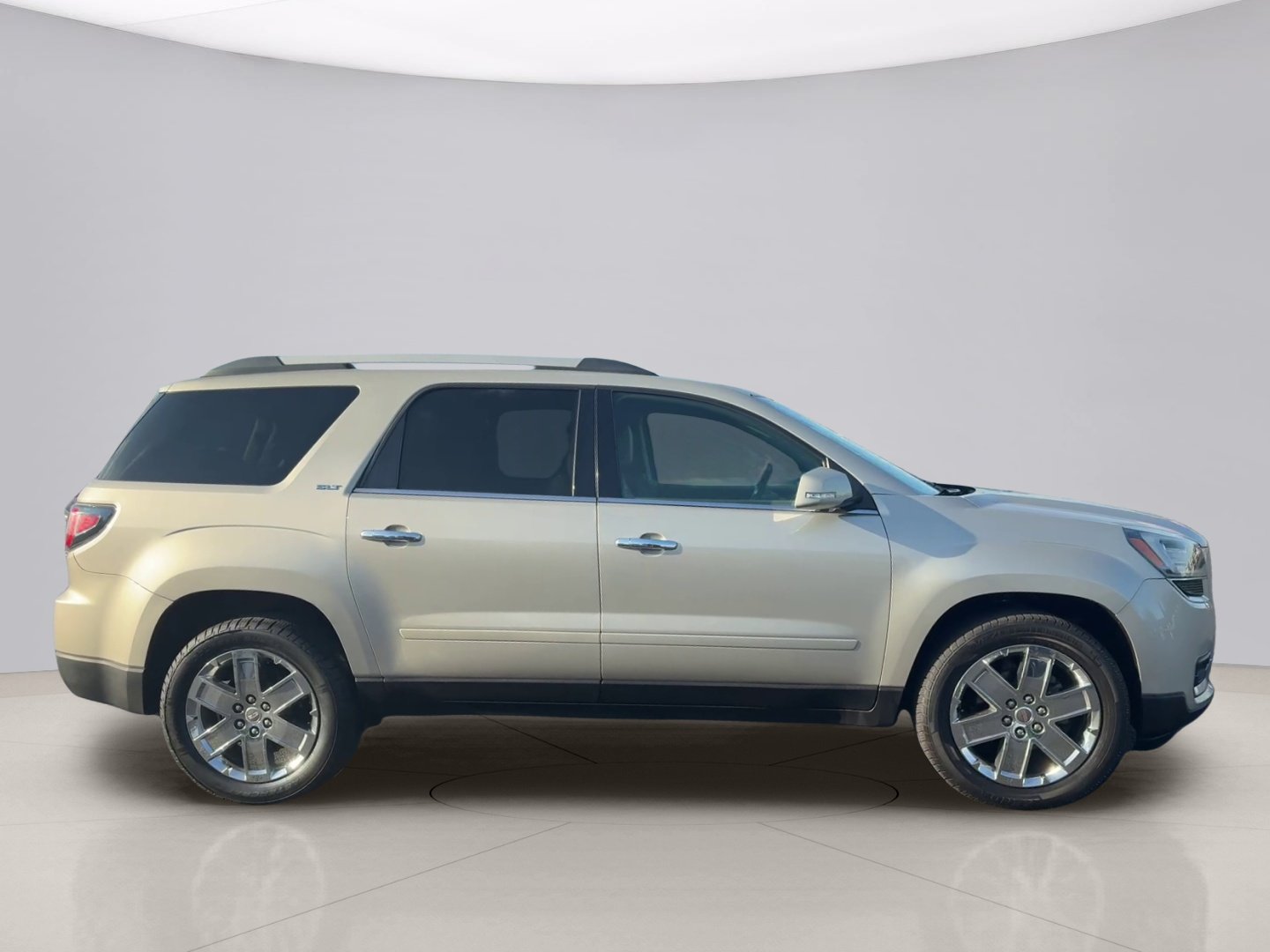 Used 2017 Silver Gmc LIMITED image 6