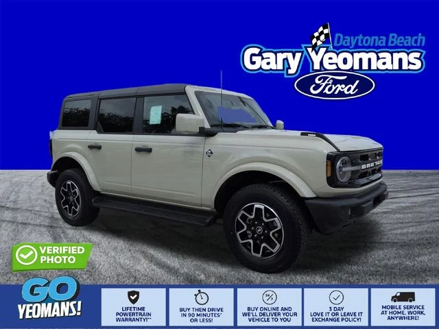 2026 Ford Bronco Outer Banks