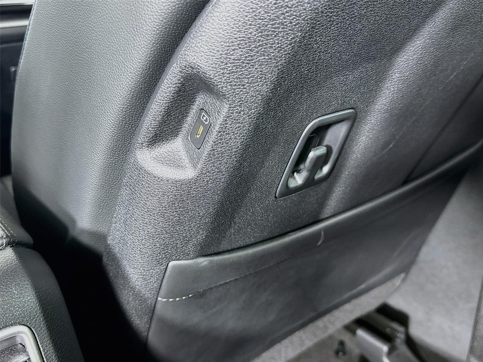 Used 2023 Gravity Gray Kia EX image 26