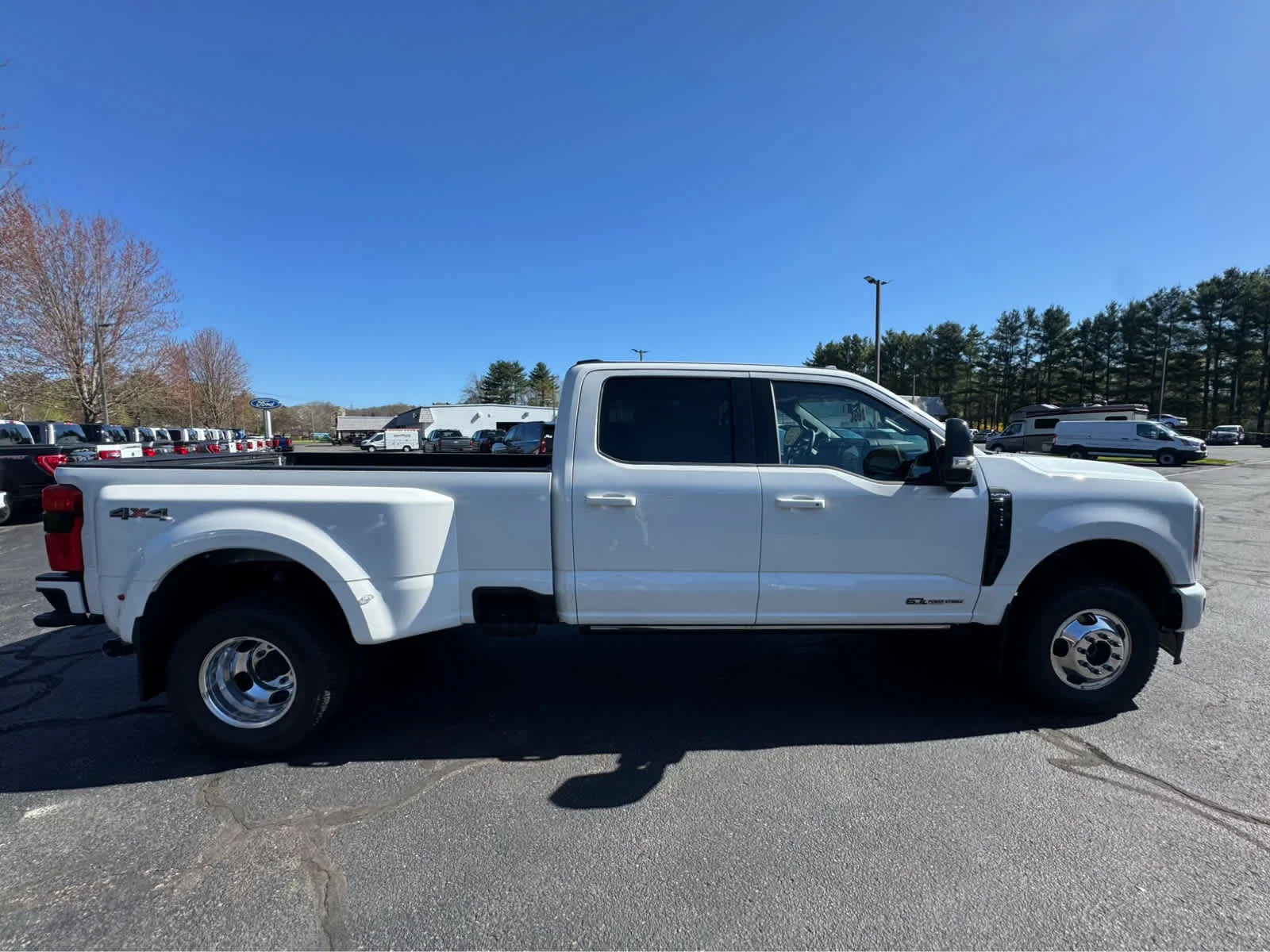 New 2026 Star White Metallic Tri-Coat Ford Platinum image 7