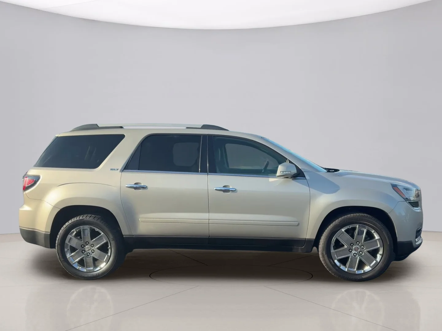 Used 2017 Silver Gmc LIMITED image 6