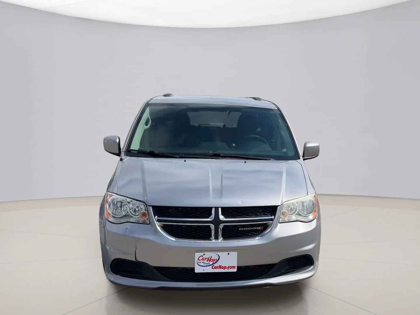 Used 2014 Silver Dodge SXT image 8