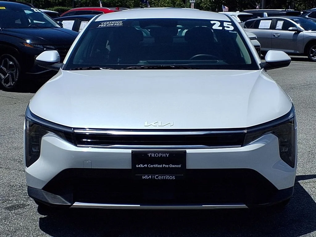 Certified Used 2025 White Kia EX image 7