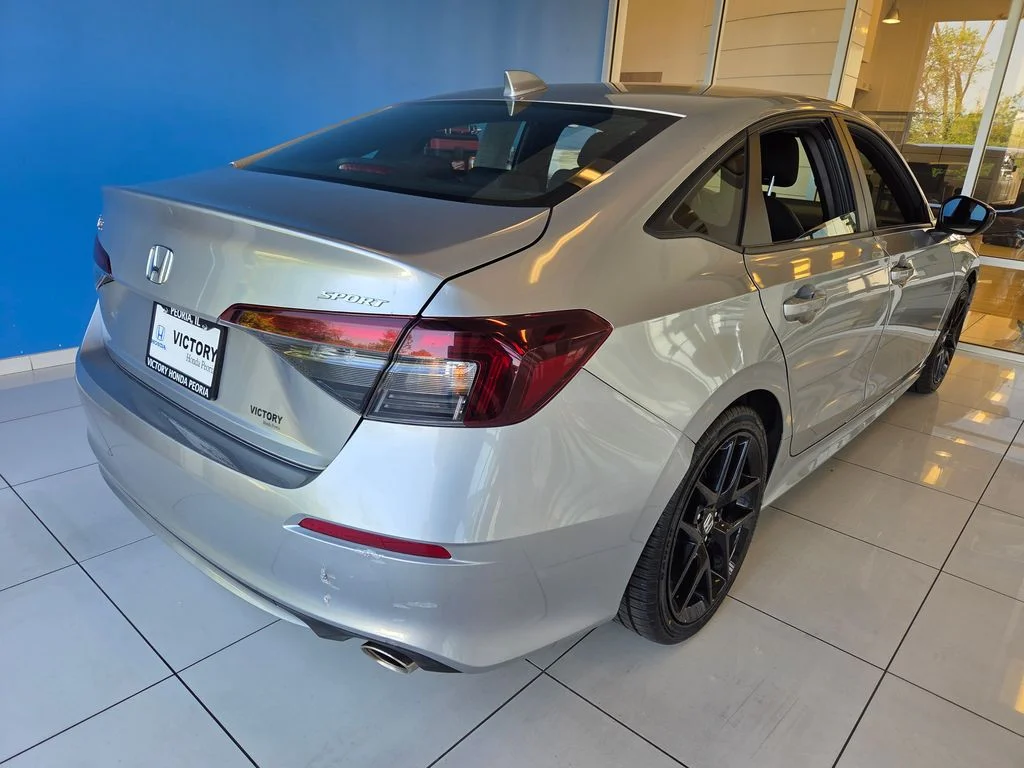 Certified Used 2025 Solar Silver Metallic Honda Sport image 6