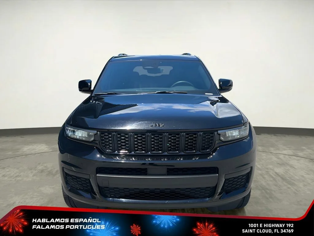 Used 2024 Black Jeep Altitude X 4x4 image 9