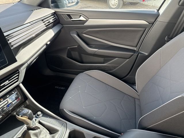 2026 Volkswagen Jetta Sport - Photo 22