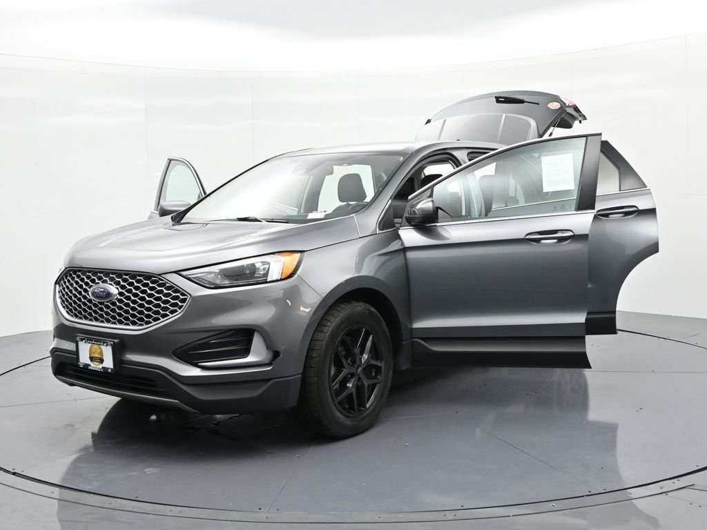 2024 Ford Edge SEL - Photo 26