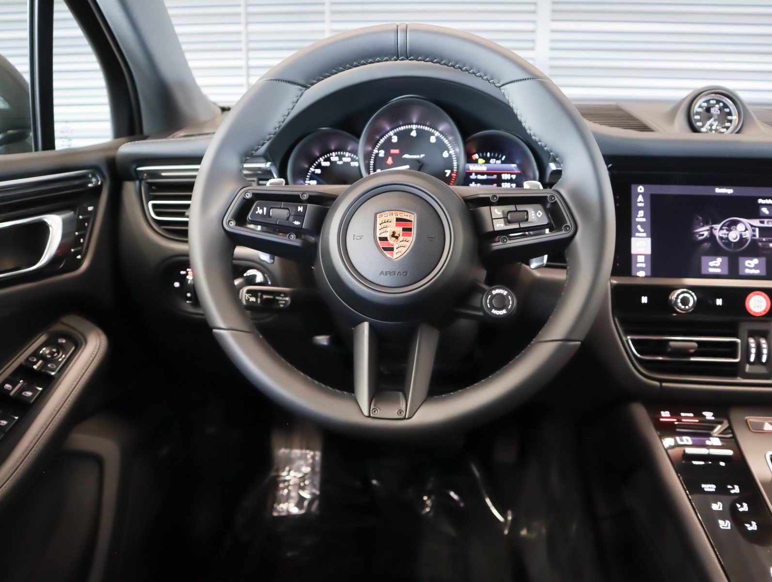 New 2026 Black Porsche T image 15