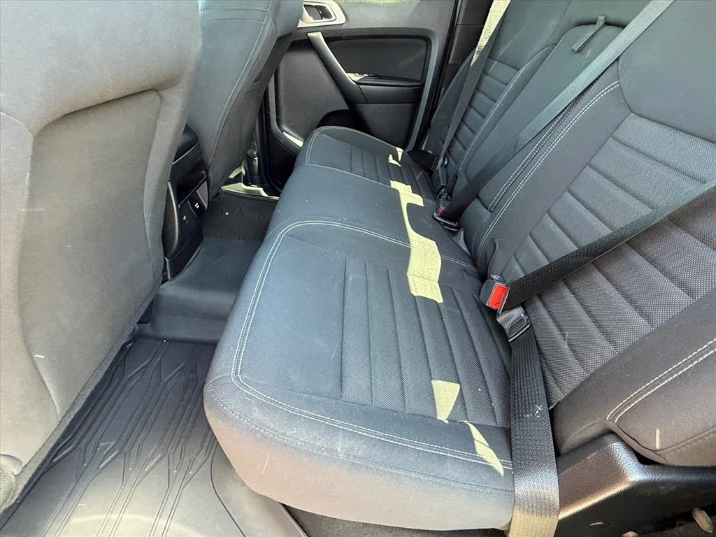 Used 2021 Red Ford XLT image 11