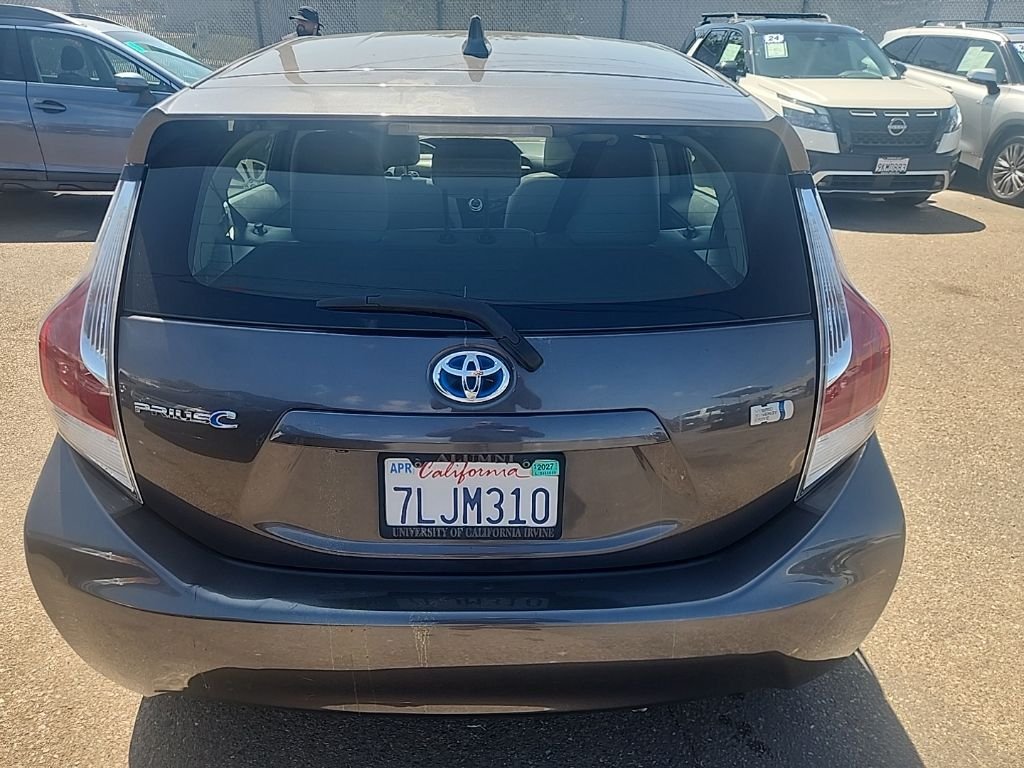 Used 2015 Gray Toyota Four image 10