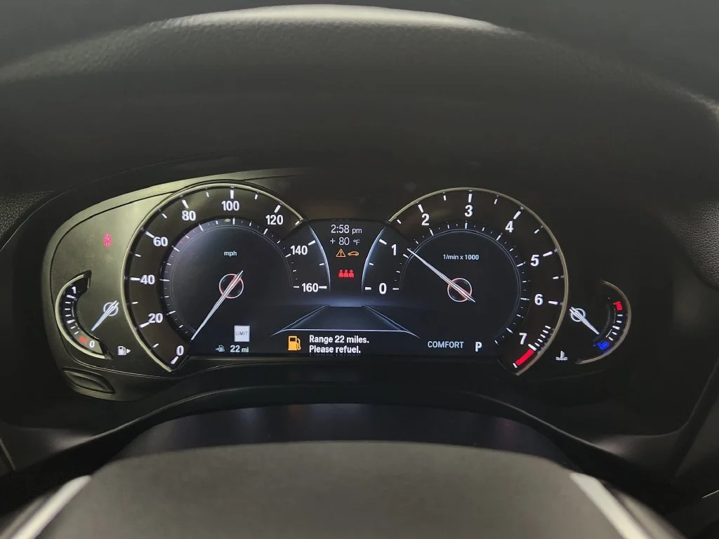 Used 2019 Black BMW xDrive30i image 24