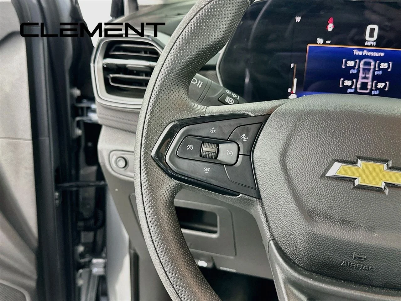 Used 2025 Sterling Gray Metallic Chevrolet LT image 16