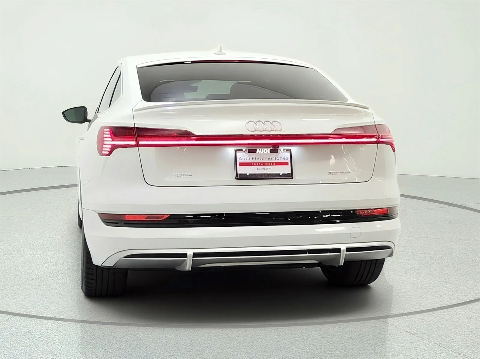 Used 2022 Glacier White Metallic Audi S line Premium quattro image 6