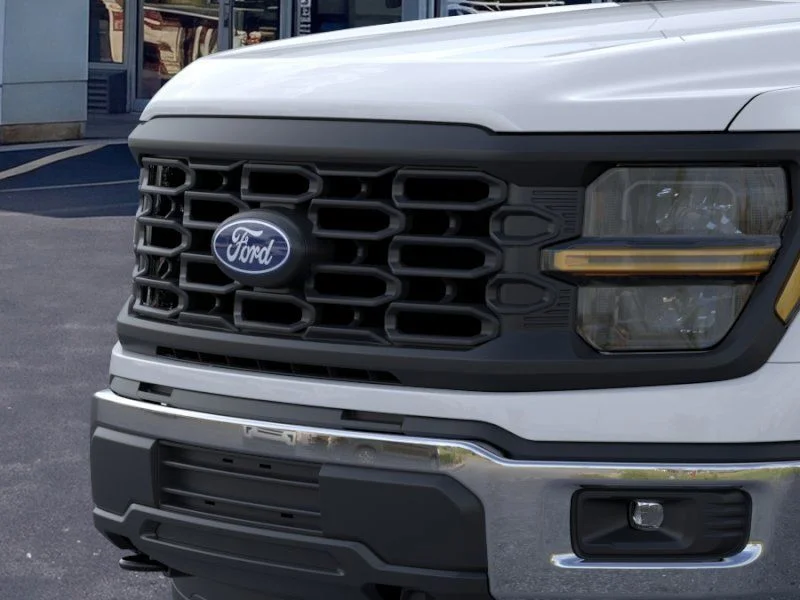 New 2026 Oxford White Ford XL image 17