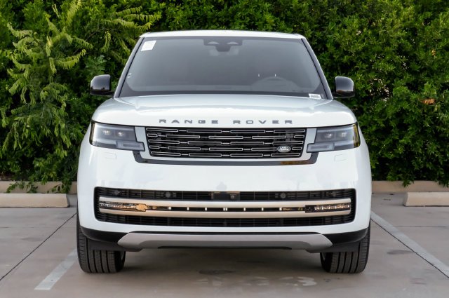 2026 Land Rover Range Rover SE - Photo 6