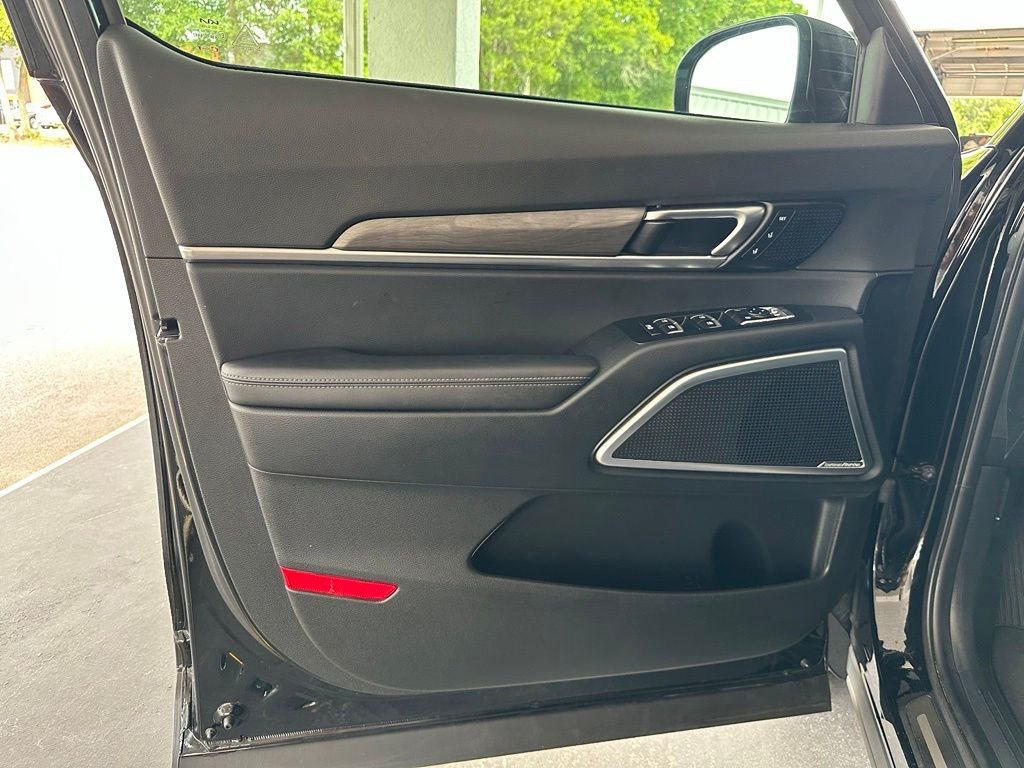 Used 2024 Black Kia SX-Prestige X-Line image 9