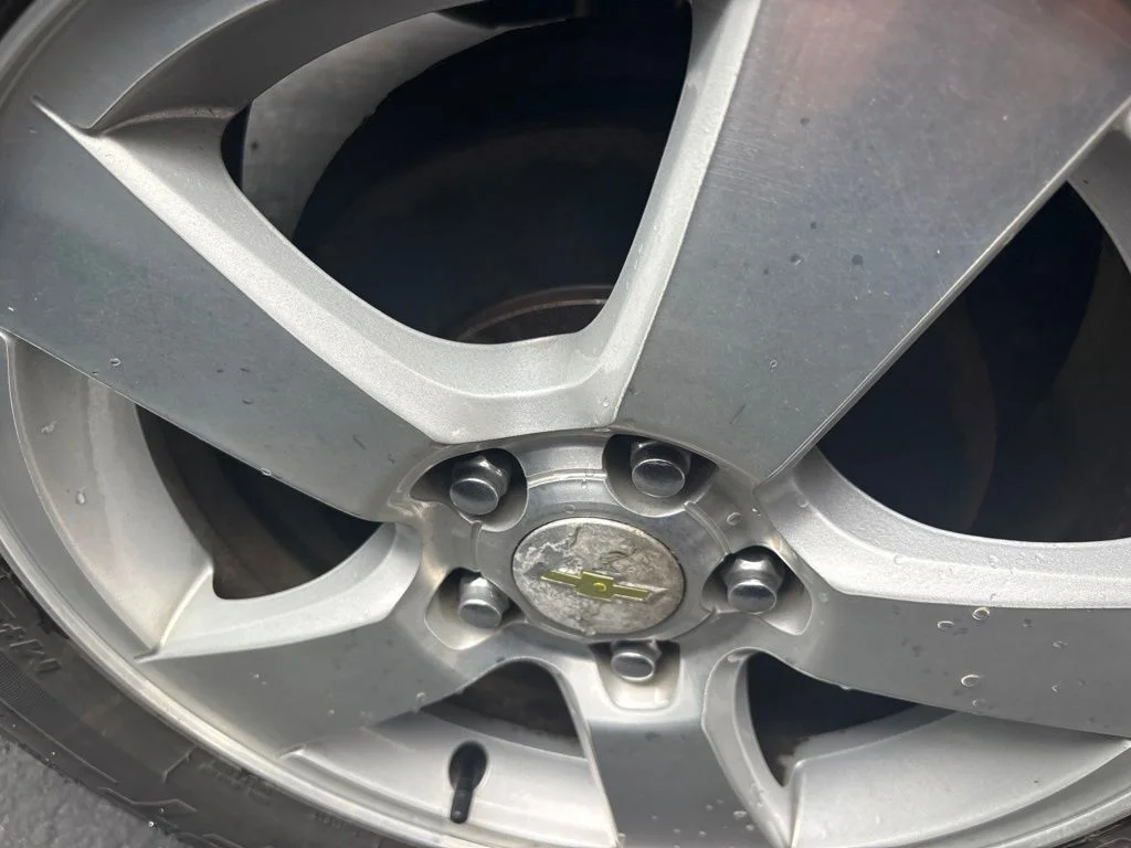 Used 2015 White Chevrolet 1LT image 12