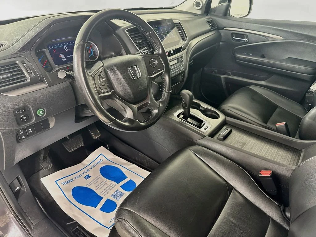 Certified Used 2019 Gray Honda EX-L image 11