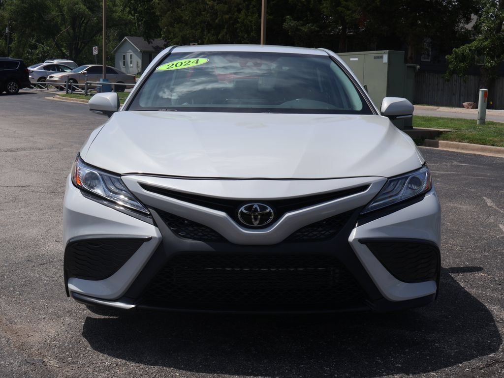 Used 2024 Toyota Camry XSE with VIN 4T1K61AK9RU253784 for sale in Kansas City