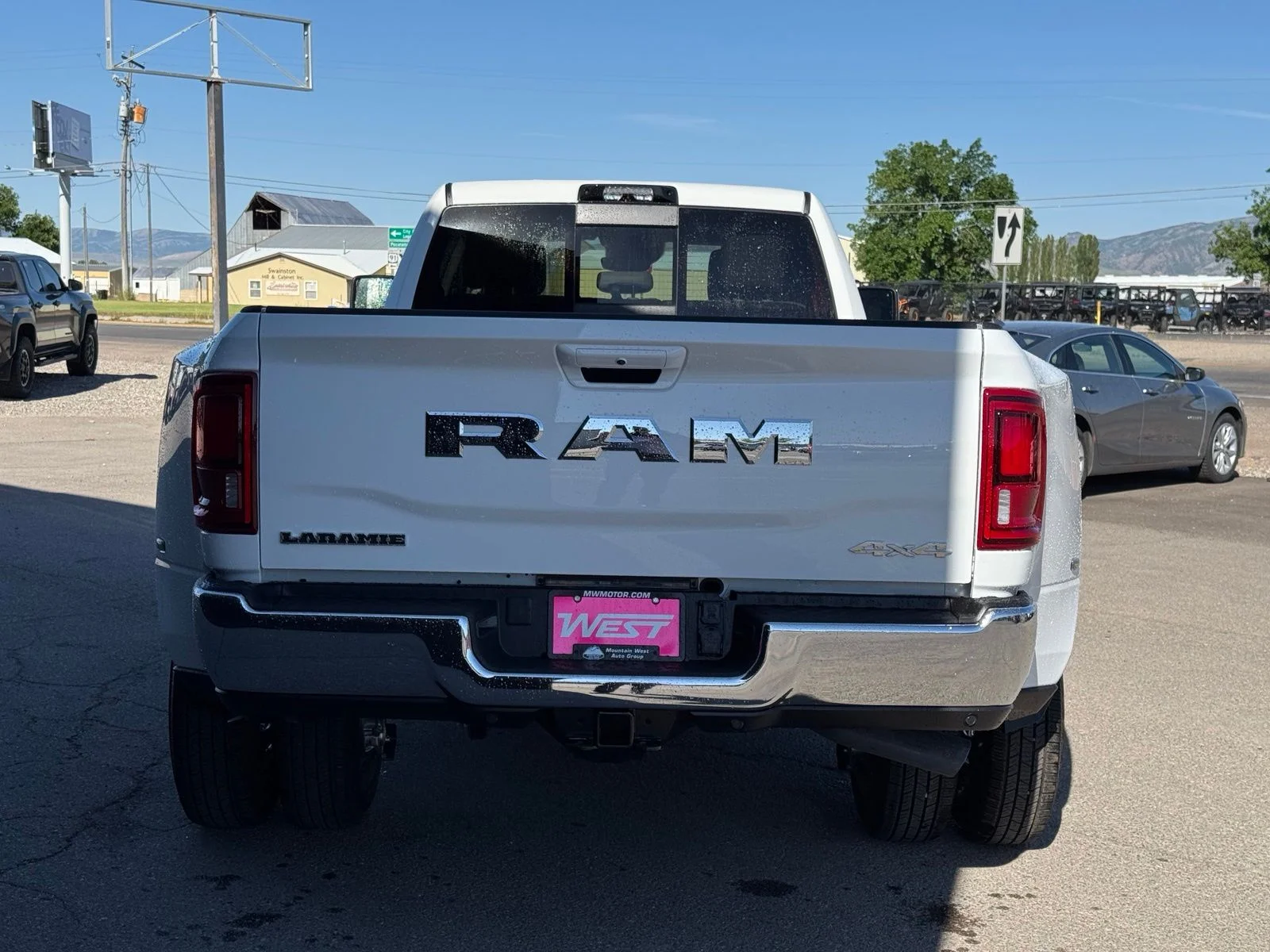 New 2026 Bright White Clear-Coat Exterior Paint RAM Laramie image 7