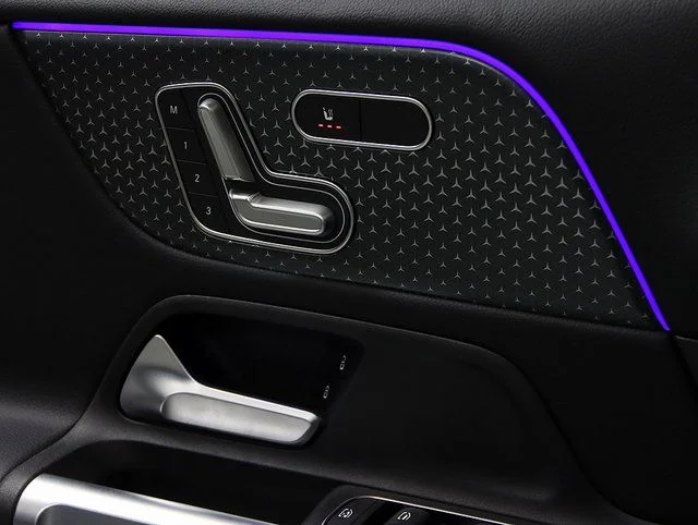 2025 Mercedes-Benz GLB Base - Photo 24