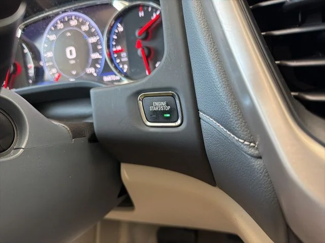 Used 2022 Gray GMC Denali image 32