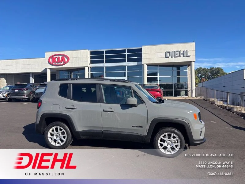 Used 2020 Gray Jeep Latitude image 1